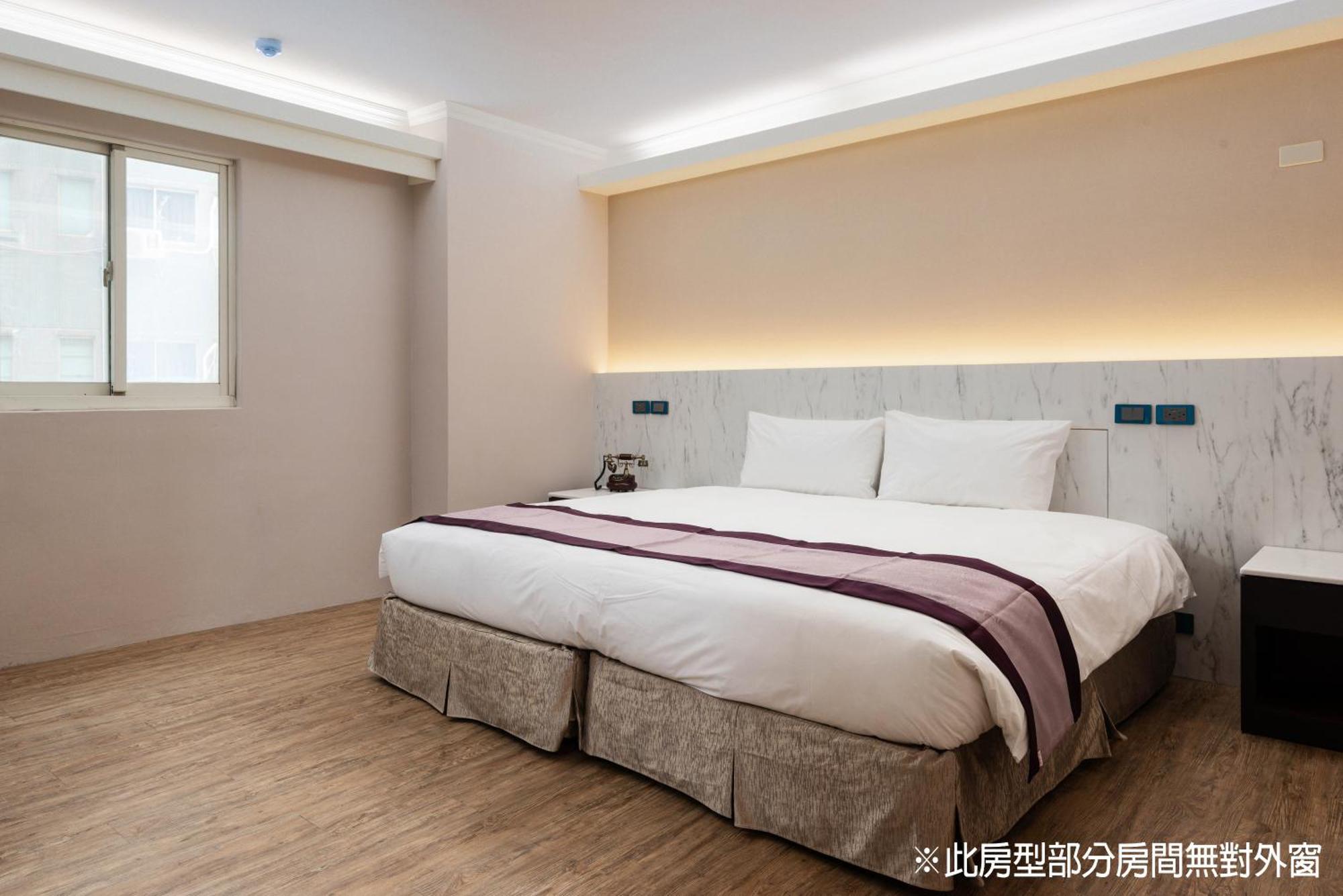 Mercury Hotel Taichung Ruang foto