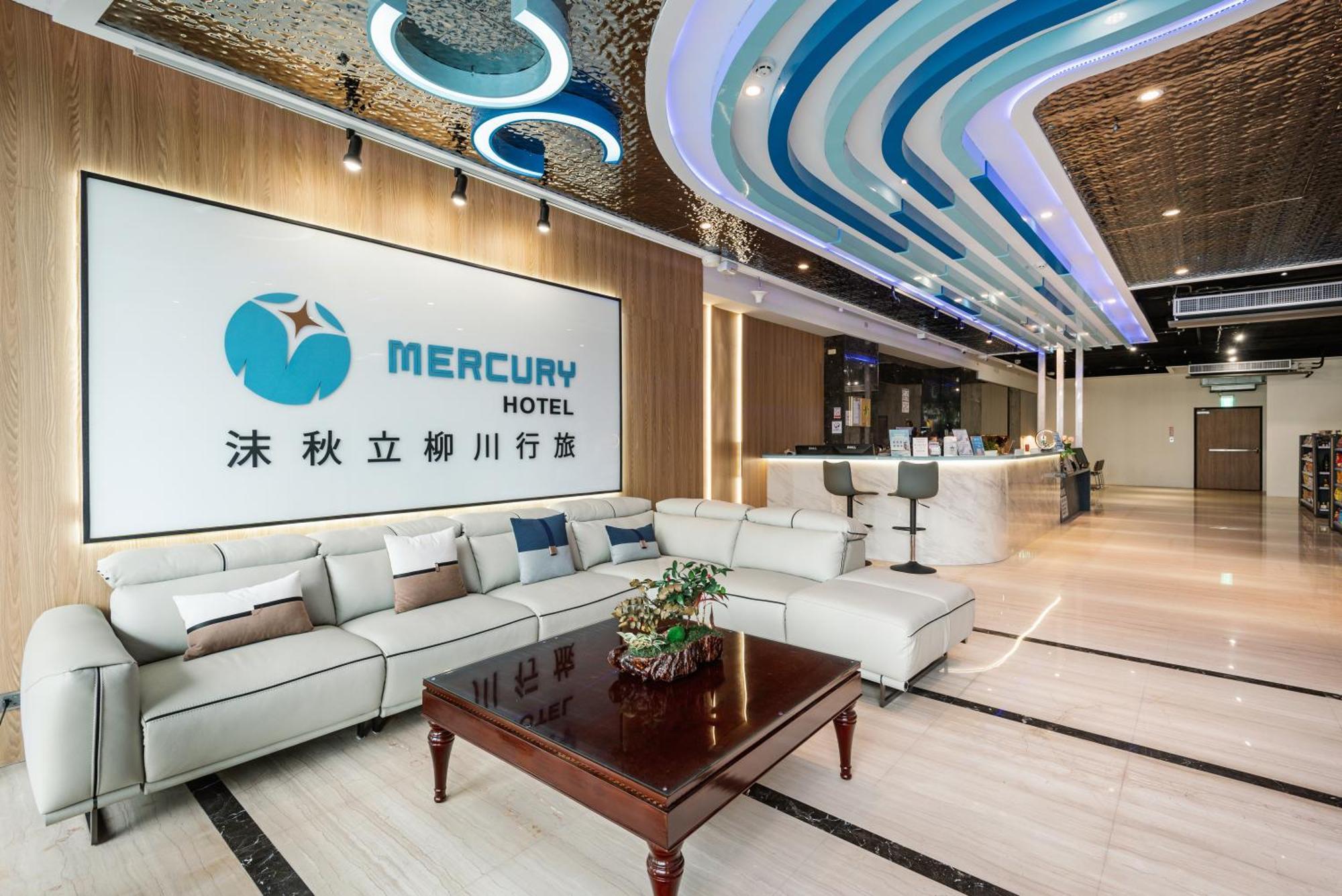 Mercury Hotel Taichung Bagian luar foto